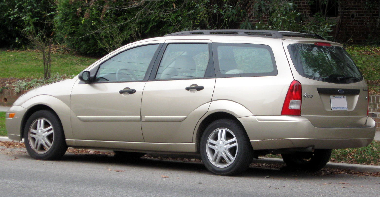 2000-2004 Ford Focus photographed in Washington, D.C. , USA. · IFCAR · Public domain 2000-2004 Ford Focus photographed in Washington, D.C. , USA.