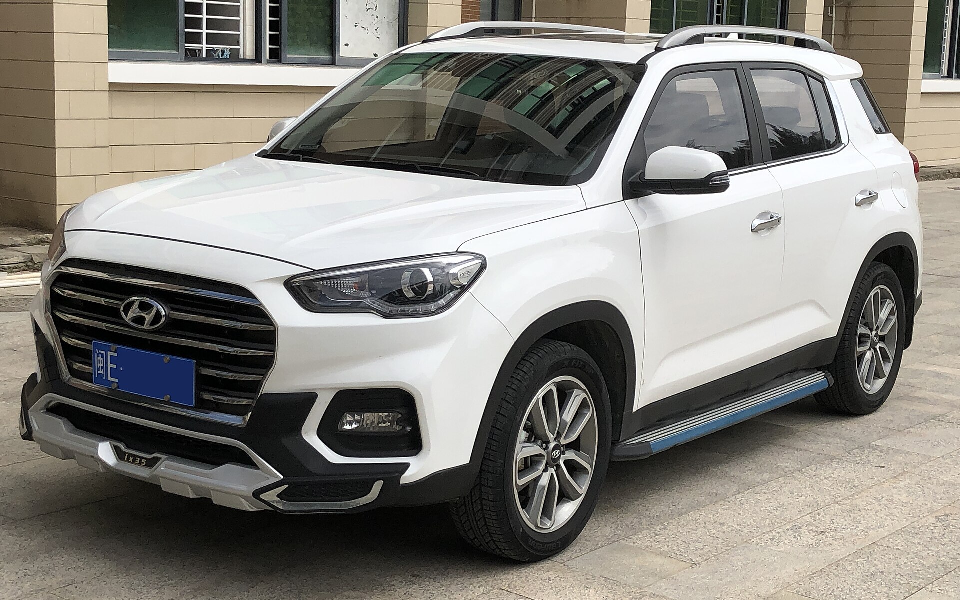 A Hyundai ix35 NU, photographed in Shishi , Fujian province, China.