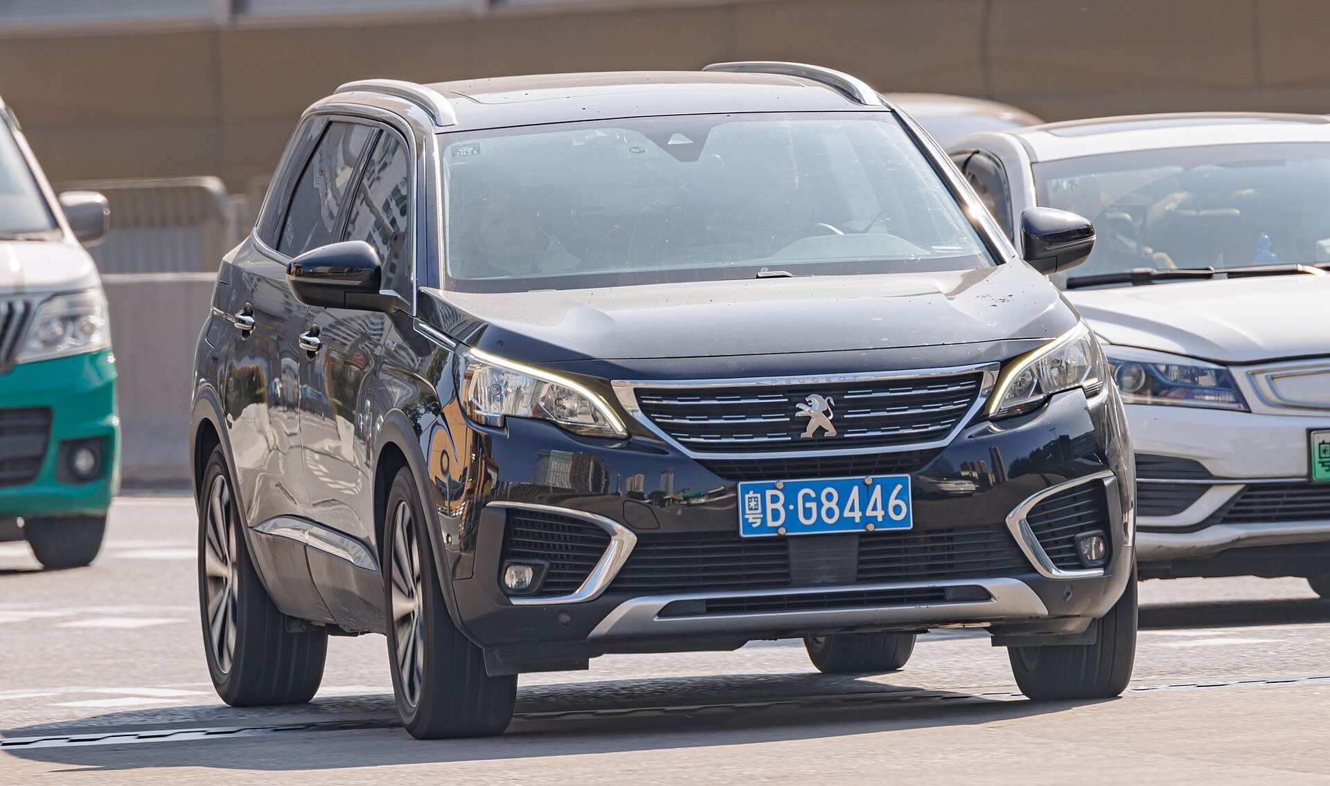 PEUGEOT 5008 China · Dinkun Chen · CC BY-SA 4.0 PEUGEOT 5008 China