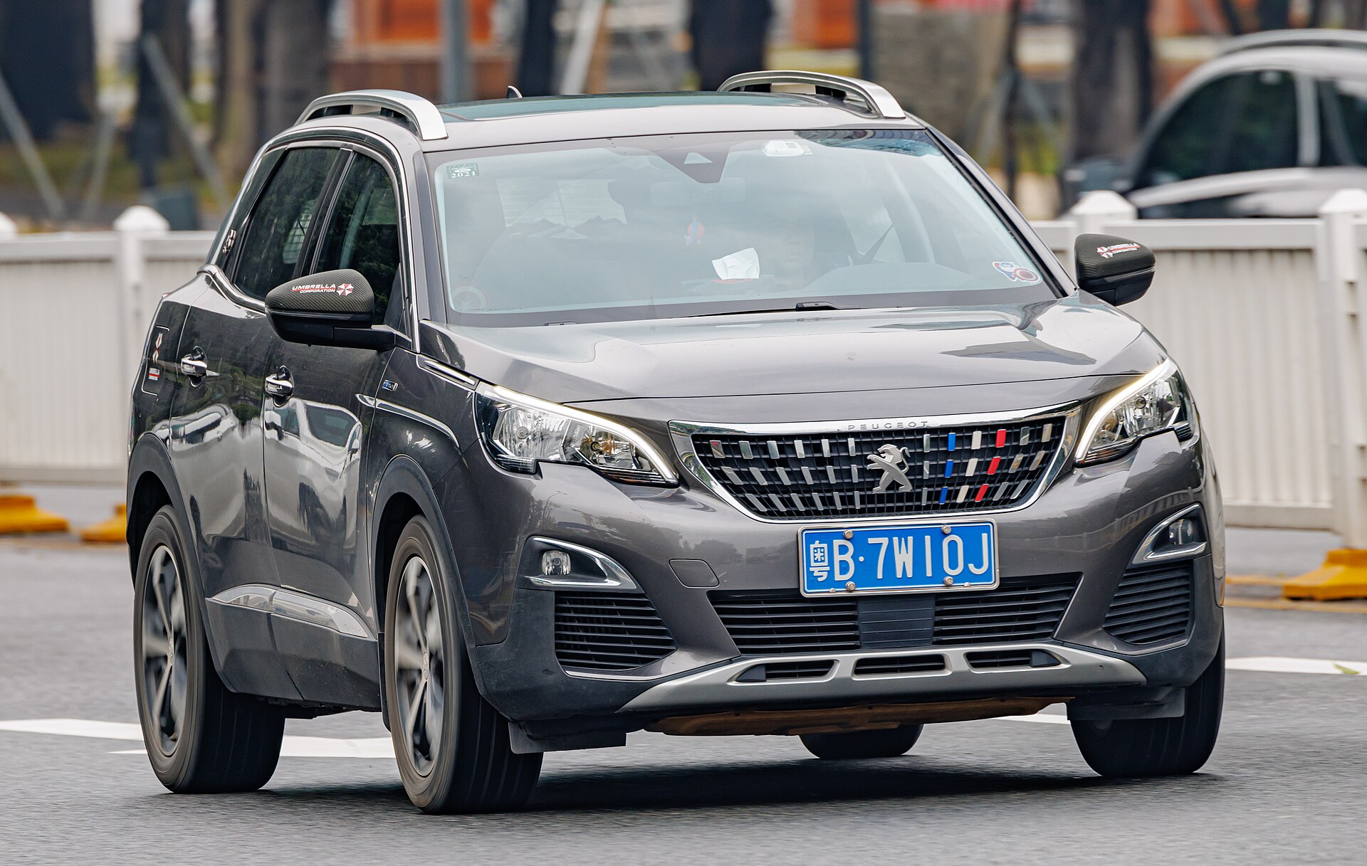 PEUGEOT 5008 China · Dinkun Chen · CC BY-SA 4.0 PEUGEOT 5008 China